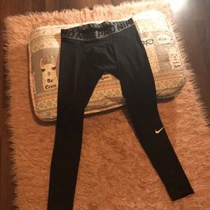 Hello...these are Nike pro paints and washed😊